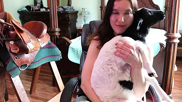 Pokazy przed kamerką – thornburyrose