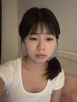 Nana-3 라이브 XXX 채팅