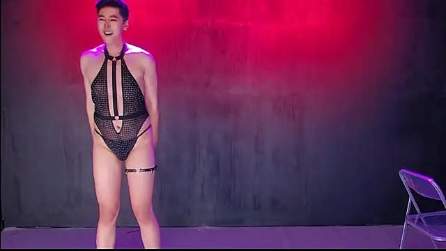 Queen-Vibe 网络视讯表演