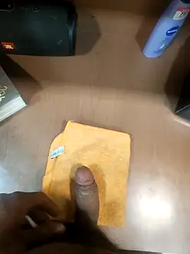 HurdlingShuttle Chat XXX live