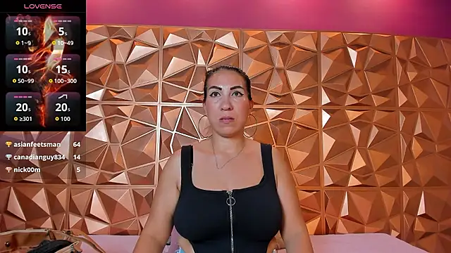 AmberJoyMilf Chat XXX in diretta