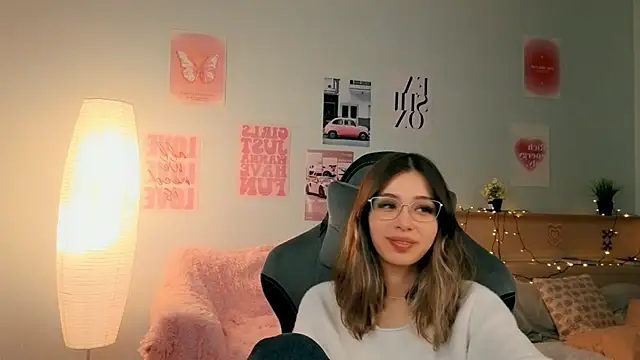 dinnerwithflowersn Live XXX chat