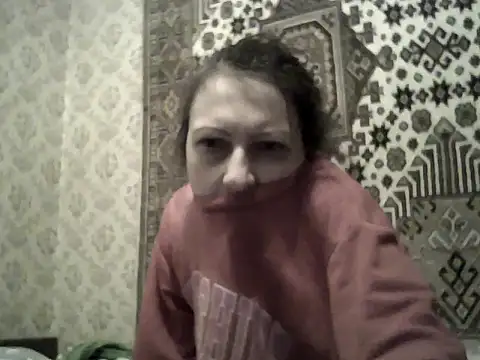 FayInessaKiss – Live XXX-chat