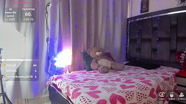 Chatroom XXX en direct de MarianFadel