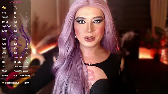 mslilly_croftn Webbikameraesitys