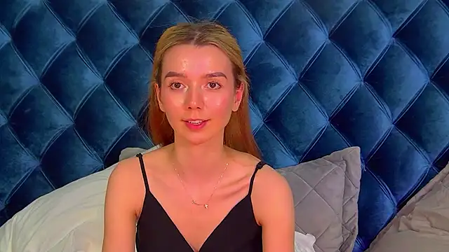 VanessaVienne 即時 XXX 聊天