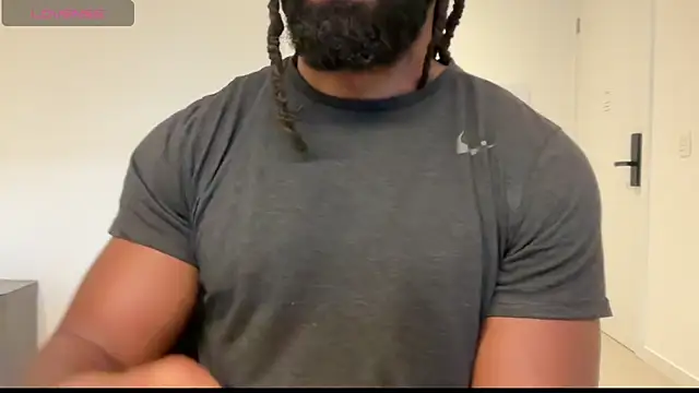 blackmuscles Chat XXX live