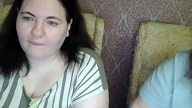 AmirahLavey 即時 XXX 聊天