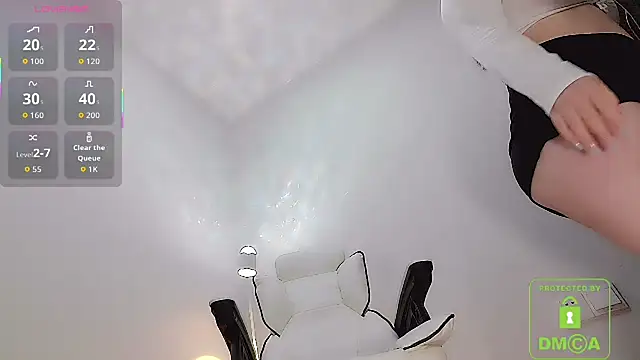 AwareStaining – Live XXX-chat