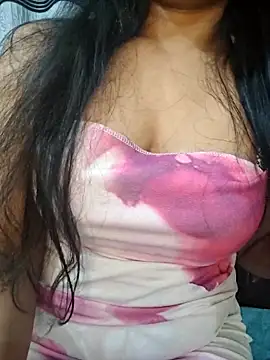 Chat +18 de Rina777o ao vivo