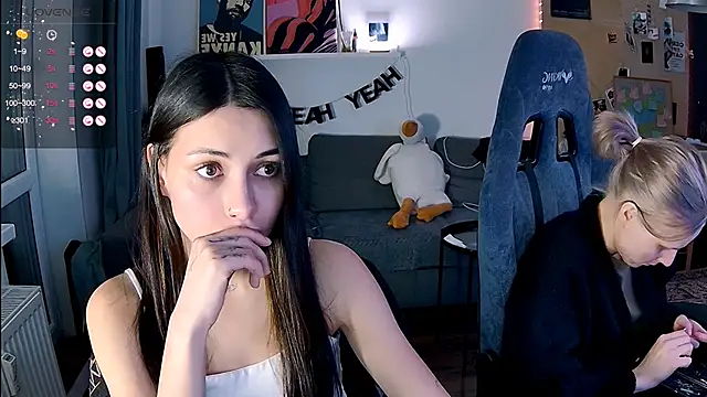 KatiKate – Naživo XXX chat