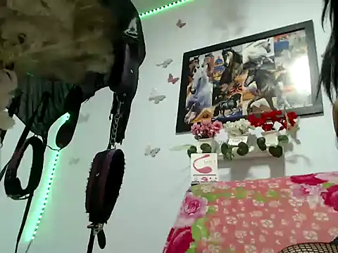 sofia69xxx's Webcam Show