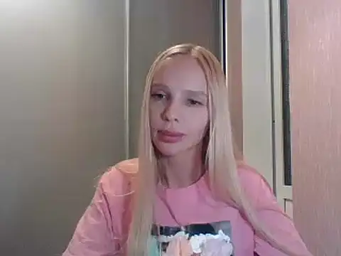 Show modela Milieva11 na web-kameri