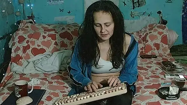 brighteyes77 live XXX chat