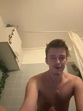 Pokazy przed kamerką – Toyjungee