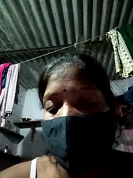 XXX chat uživo modela SEXY-MAHI4