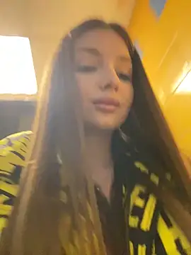 KrisMagnoly's Live XXX Chat