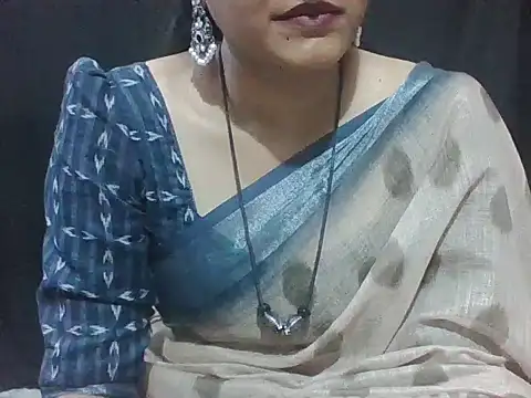 Chat XXX en directo de Thilothama_Vaishu