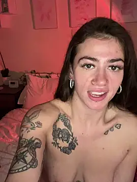 ValenciaTheVixenXX Adlı Modelin Canlı XXX Sohbeti