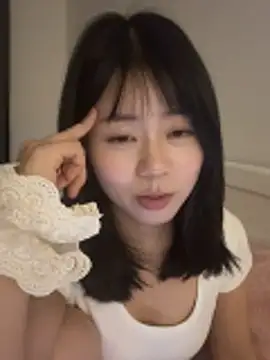 Nana-3 élő XXX-chatje