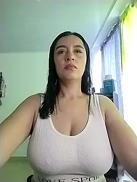 hailey85 – Naživo XXX chat