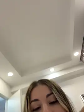 Chatroom XXX en direct de IsabellaEtthan