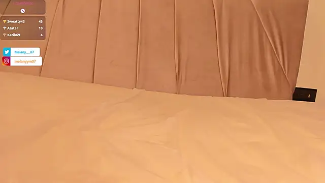 Melany__08 라이브 XXX 채팅