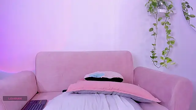 دردشة Catbaby888_ الجنسية المباشرة