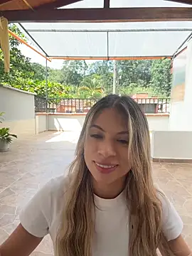 Mia_Rosee1: απευθείας συνομιλία ΧΧΧ