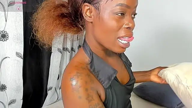 Show de webcam de CREAMY_BUBBLEGUM