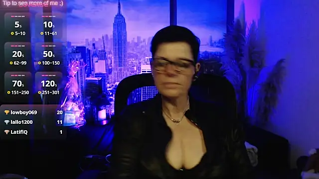 ninarandmann 现场XXX聊天