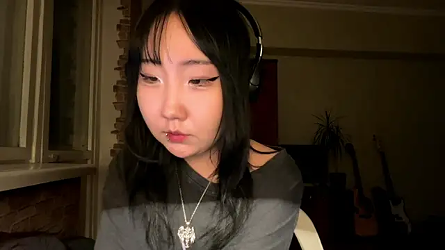 Yunananaa 现场XXX聊天