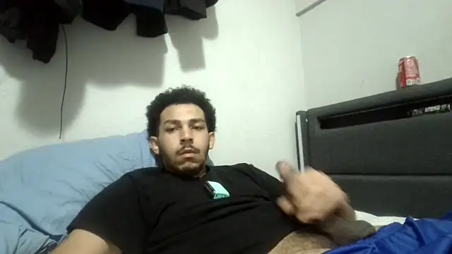 Czat XXX na żywo – bigdickjojo69