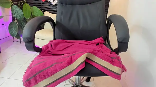 sofia_44 – Naživo XXX chat