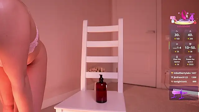 Онлайн чат XXX Miablueye