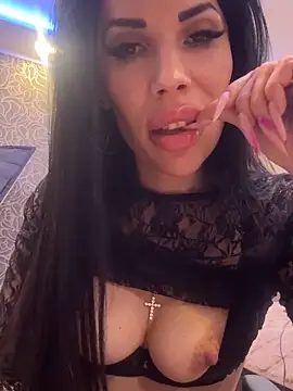 Sweet_little_gir – Naživo XXX chat