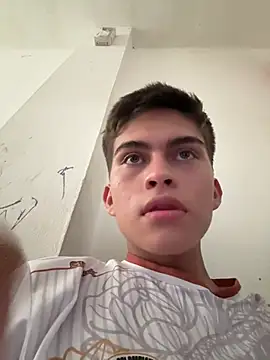 babystripchat19: διαδικτυακό σόου στην κάμερα