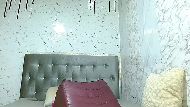 kelleysineddのライブXXXチャット