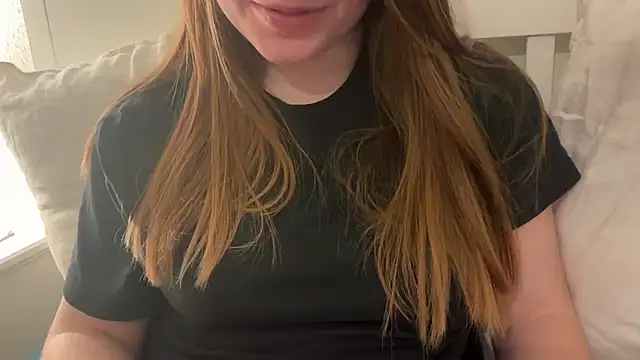 Lucyschickt Live XXX-chat