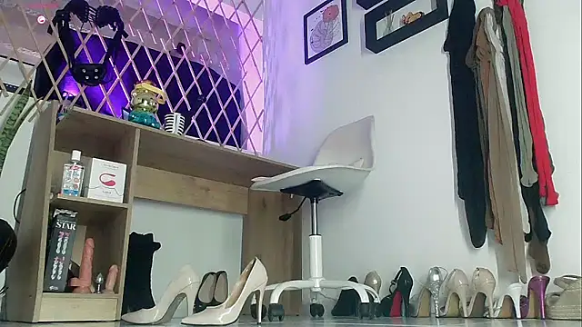 Онлайн чат XXX myla_sarah