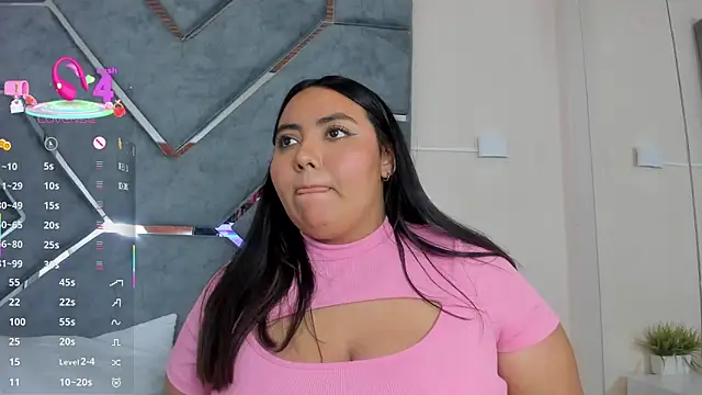 LucciaPorter 现场XXX聊天