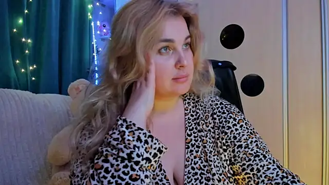 Chat XXX en directo de CoraSwon