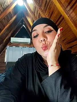 AmbarBurhan Webcam-Show