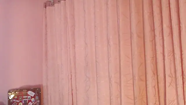 Camila_Russoo – Live XXX-chat