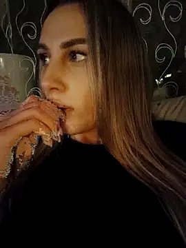 KsBrin20: онлайн-секс-чат