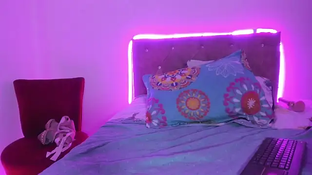 natacha_ferrer1's Live XXX Chat