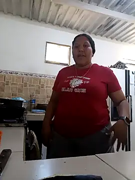 VaneandRossy's Live XXX Chat