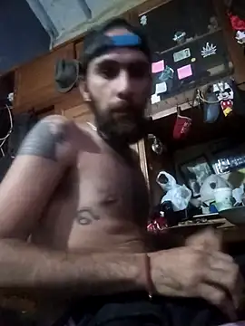 hairy_mannn Adlı Modelin Canlı XXX Sohbeti