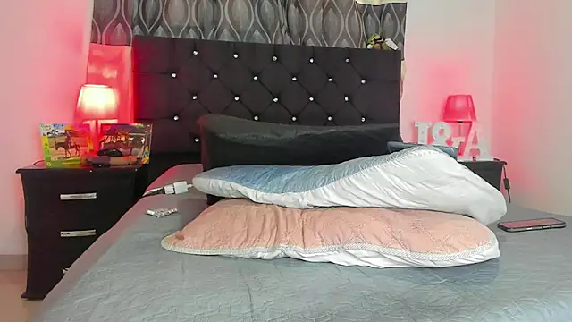 dereck_karter Adlı Modelin Canlı XXX Sohbeti