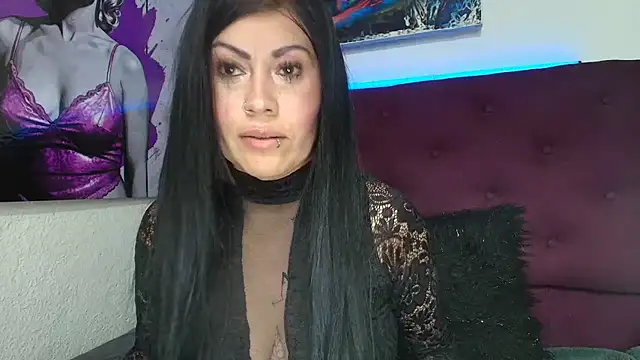 Tania_mature Adlı Modelin Canlı XXX Sohbeti